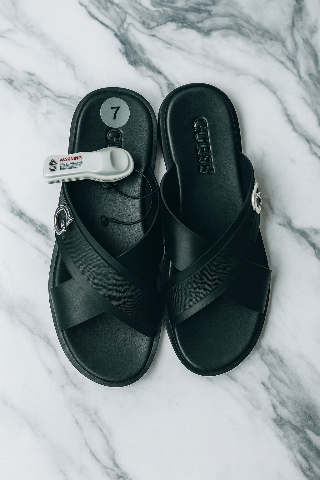 Men’s Black Criss-Cross Slide Sandals – Size 7
